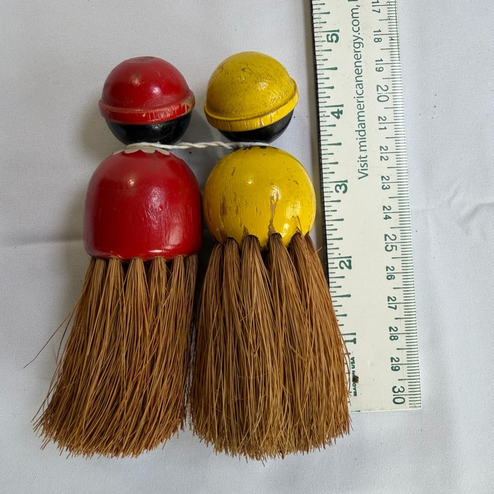 TWO HAND-Painted Vintage Wooden Crumb Doll Broom Set- 1940’s - Picture 3 of 3